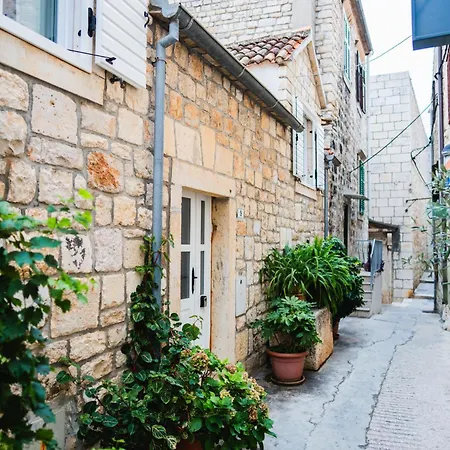 Blu Riva - Zf Hvar *