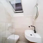 Blu Riva Hvar חוואר
